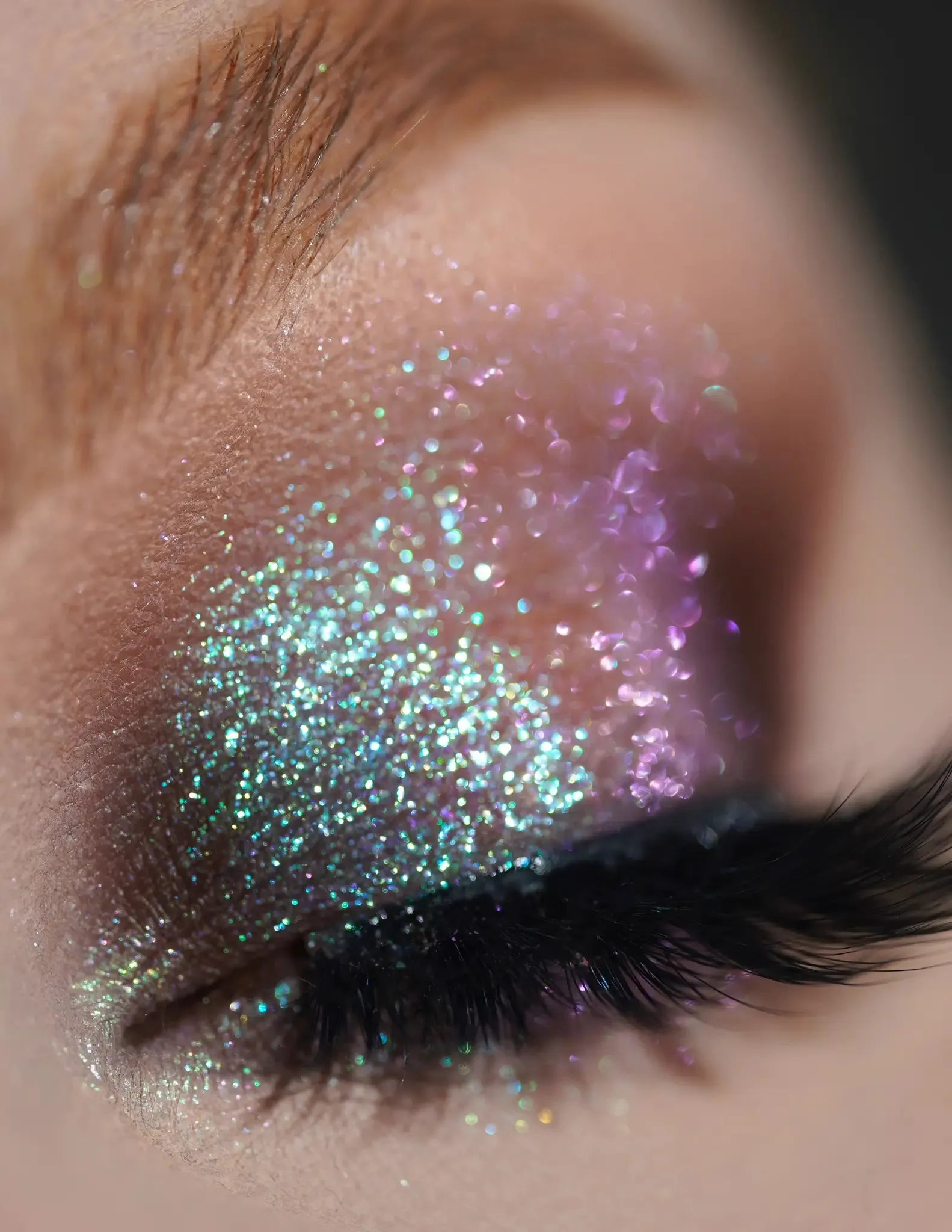 #40 Blue Green Purple Eyeshadow Glitter