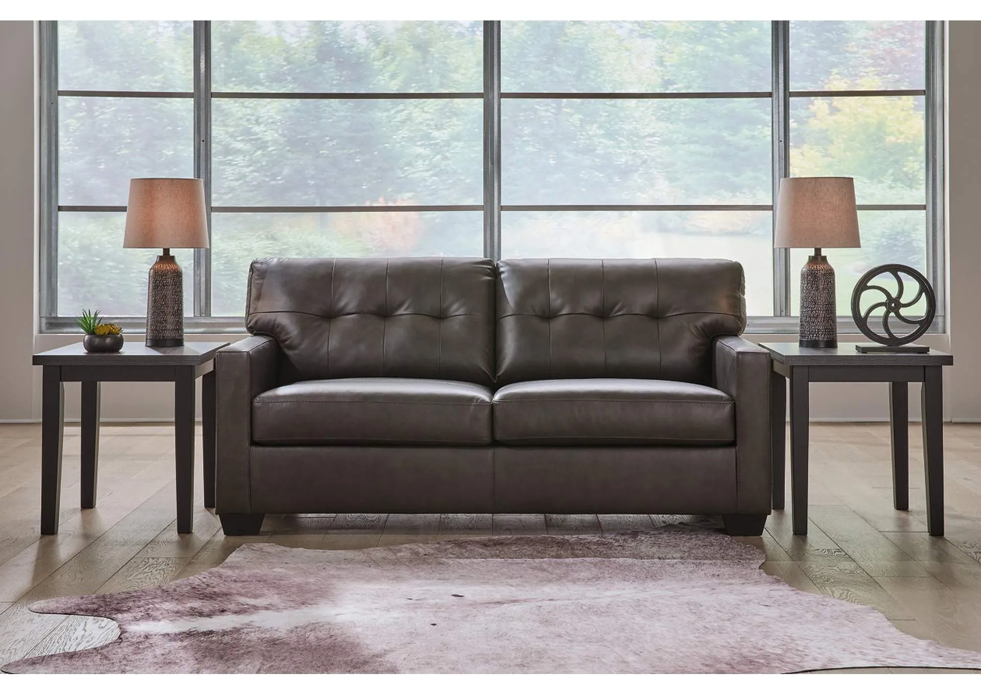 Belziani Loveseat