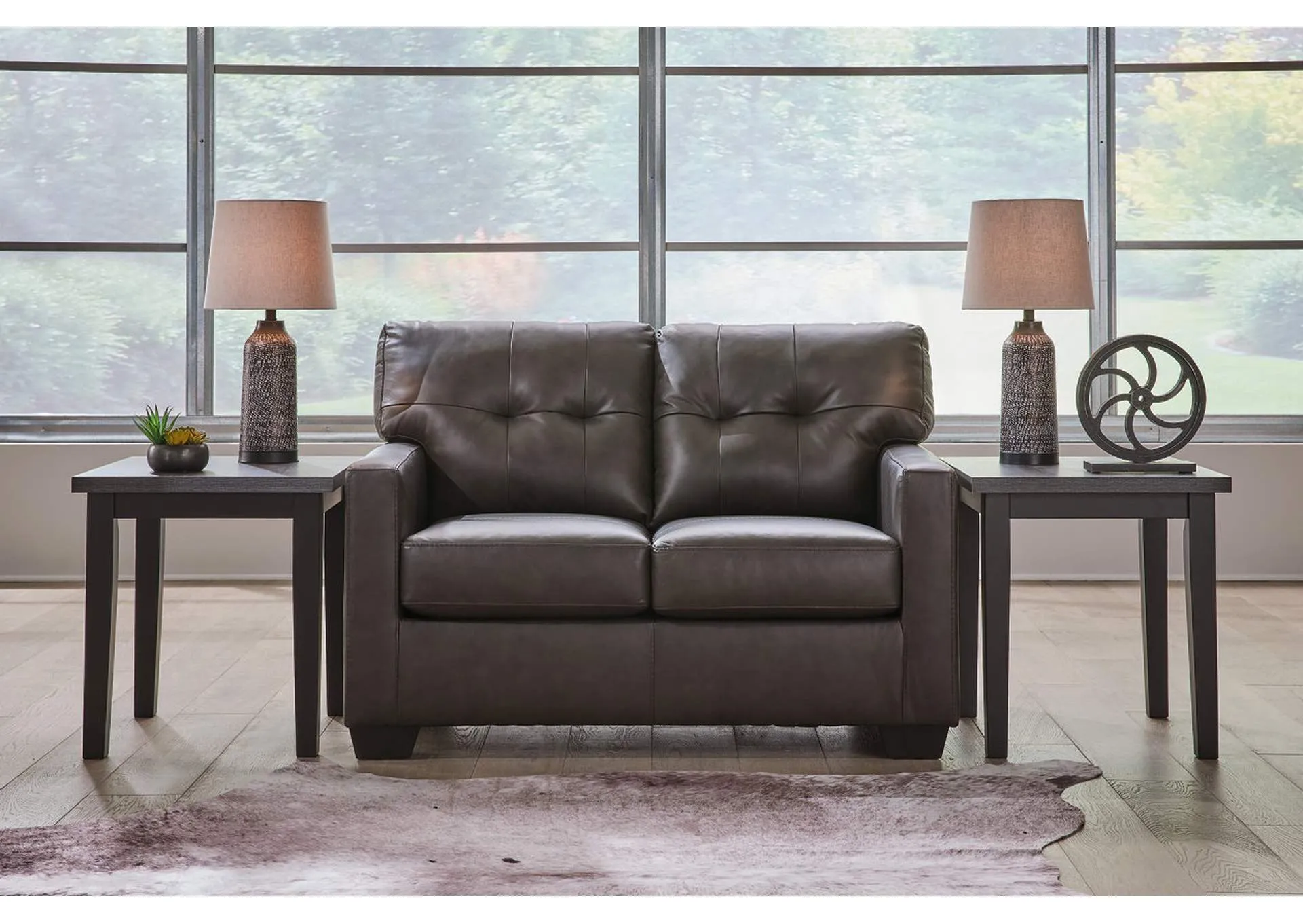 Belziani Loveseat