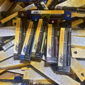 Burts Bees Defining Eyeliner Mix  Eye Liner Precision 0.005OZ (50 Pcs Lot)